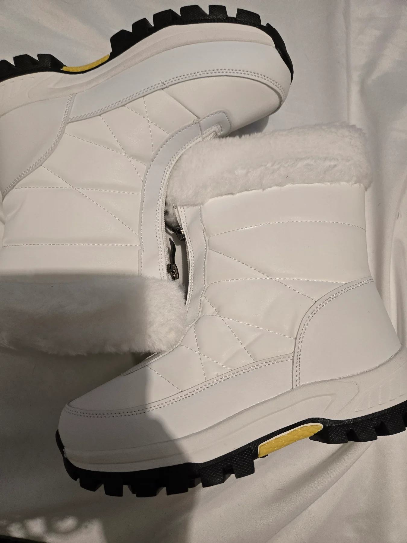 Womens  winter boots