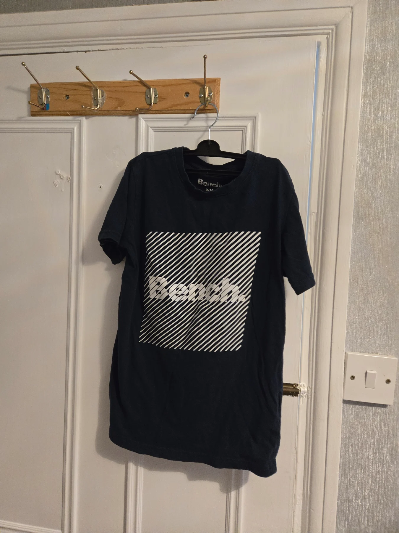 Navy tshirt