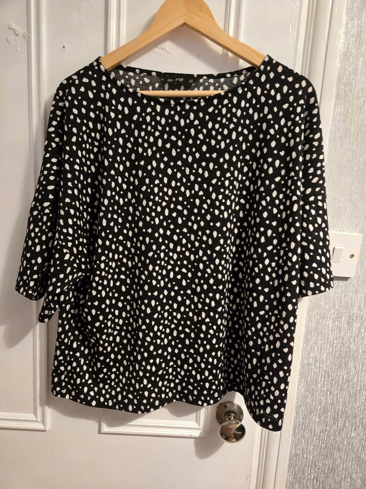 Womens top cc