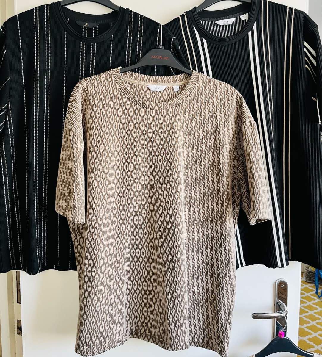 Next black/beige/white ribbed/textured/patterned summer holiday t-shirt bundle x3 - all size XL