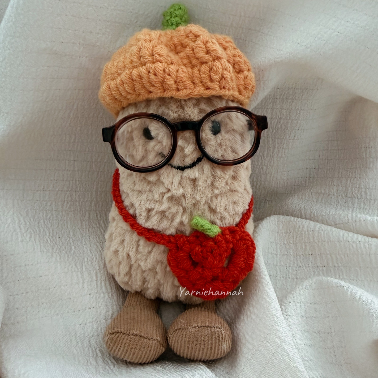 Pumpkin outfit for jellycat peanut
