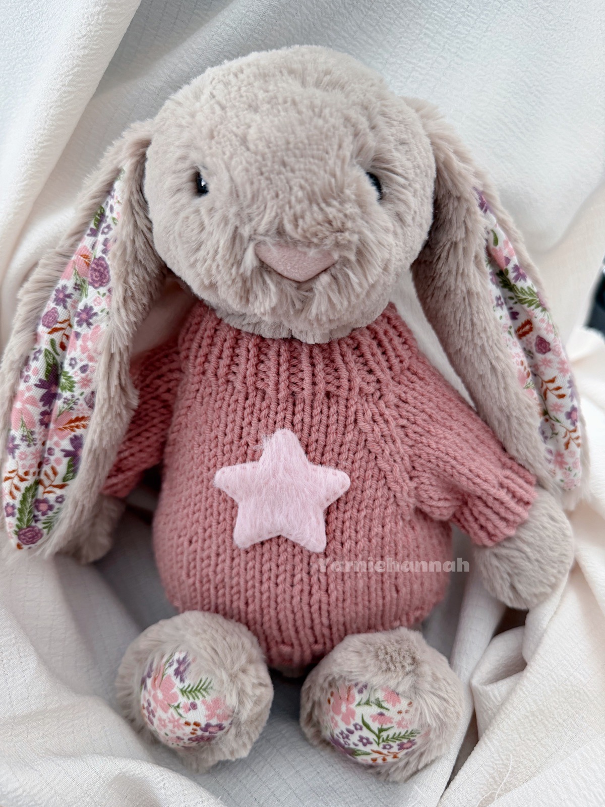 Knitted jumper for M jellycat bunnies