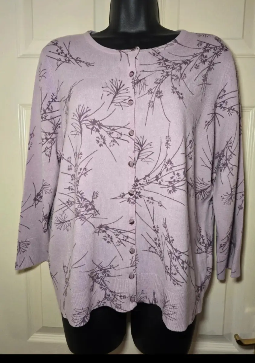 George Cardigan. Size 20. Dusty pink  with pattern