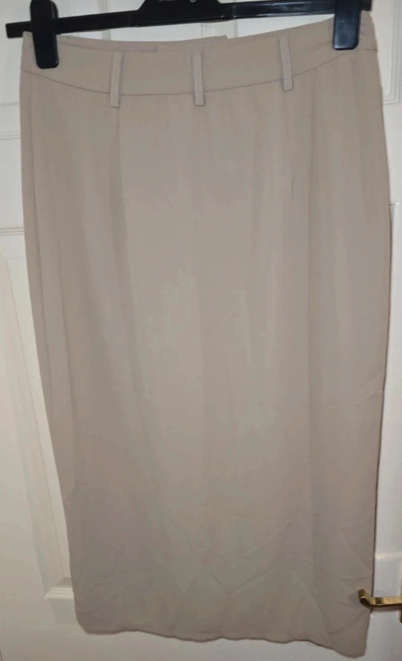 pencil style skirt From Dazy. size XL. Beige colour.