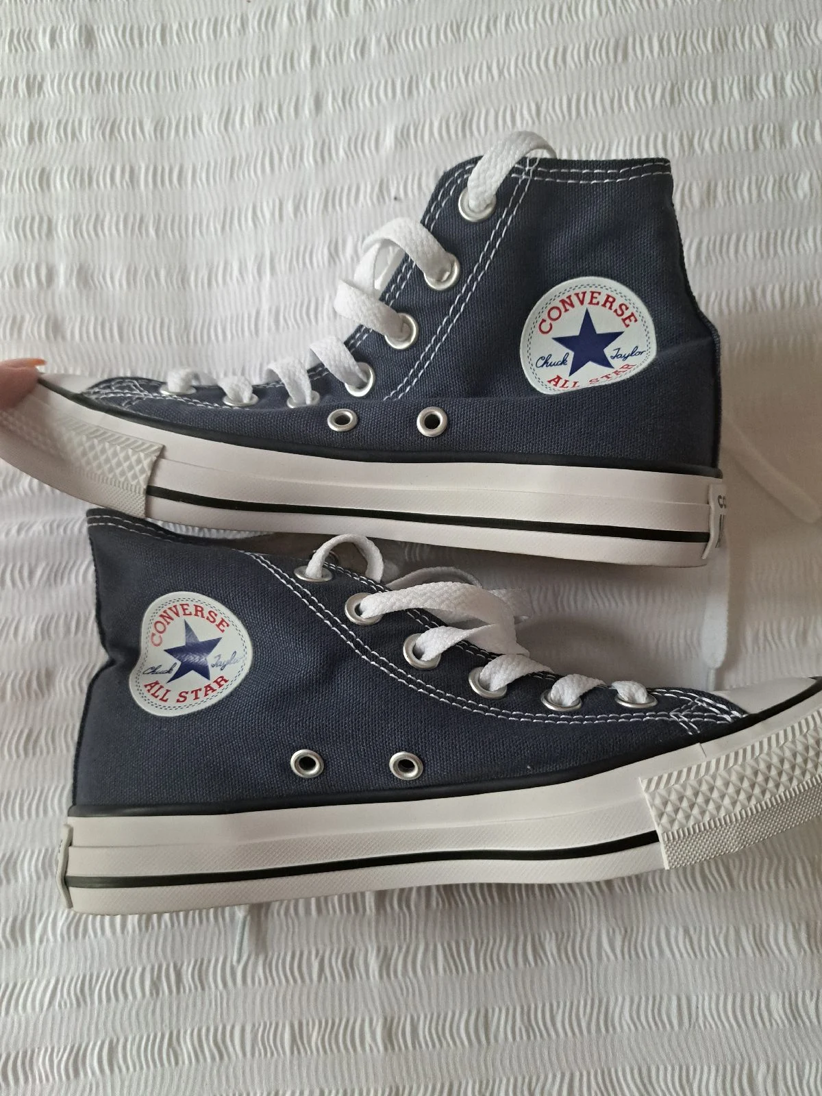 Converse