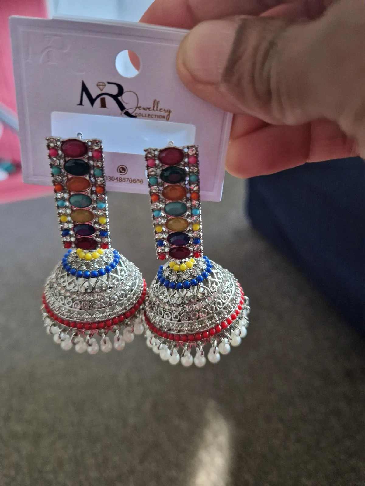 Earring multi colour
