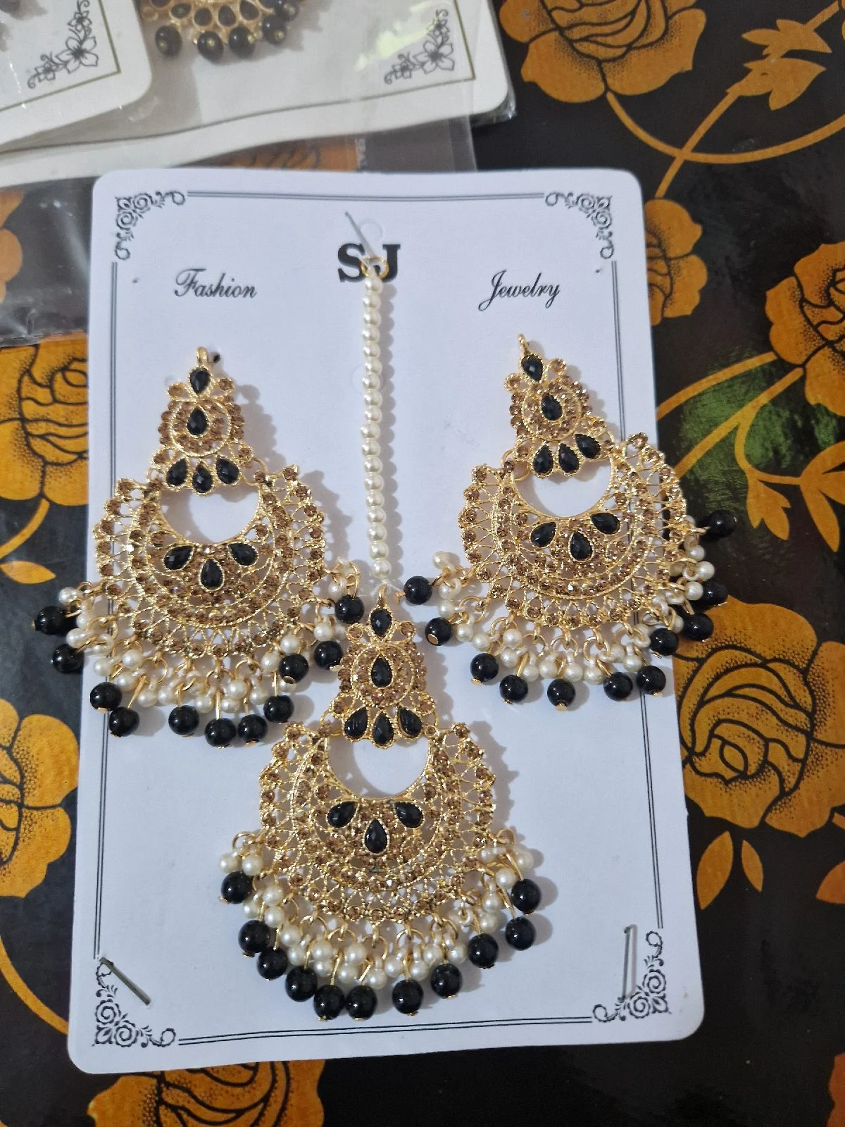 Earring