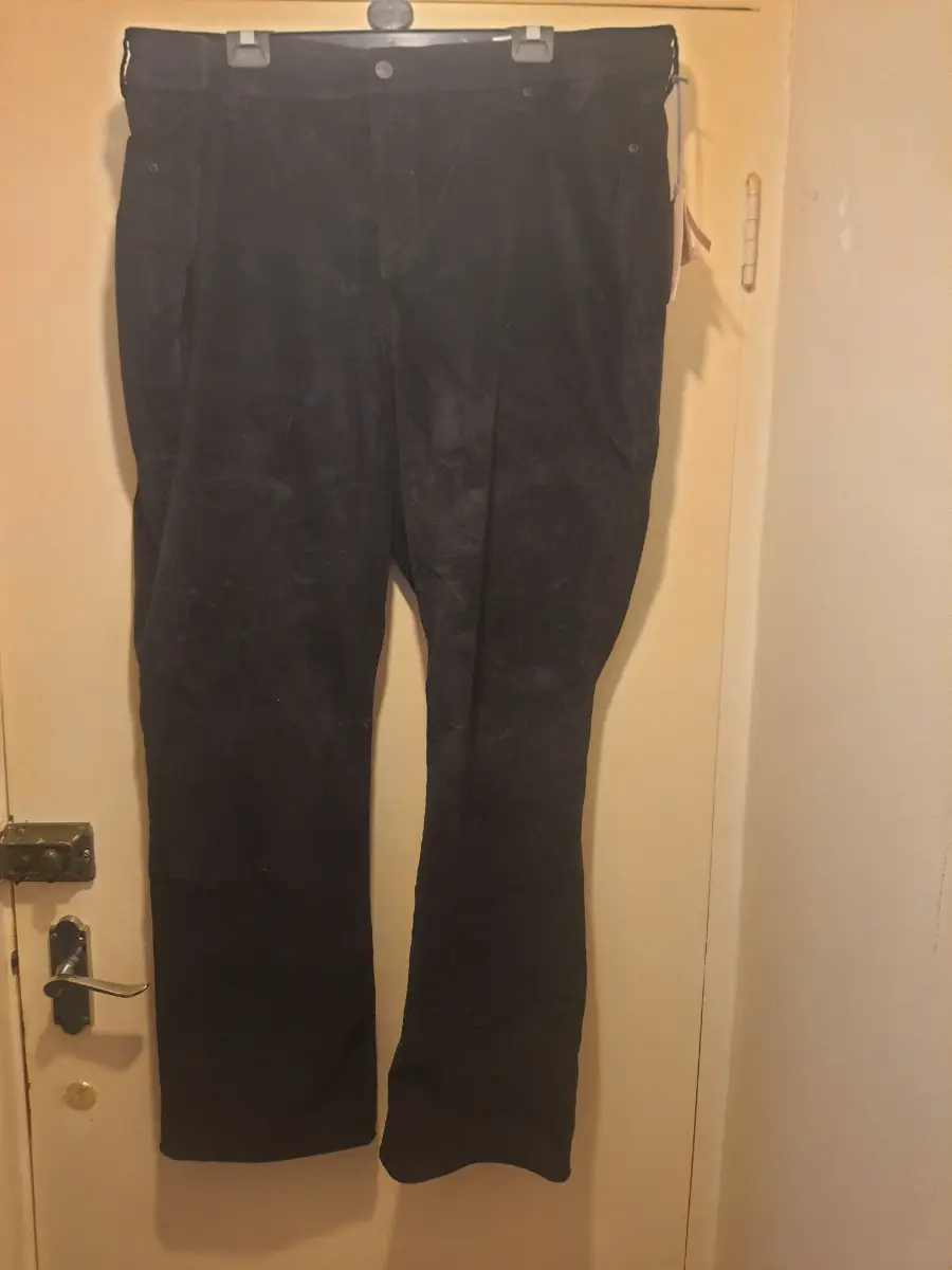 Nydy black jeans 22-24