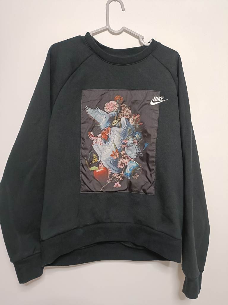 Nike Sportswear AF-1 Masterpiece Black DD6515 010 Medium Jumper Floral Pigeon