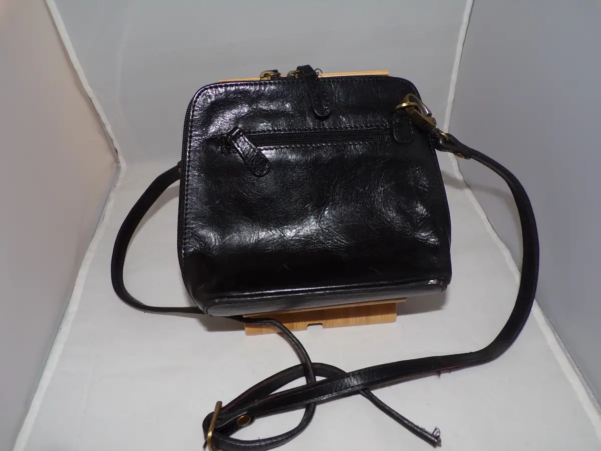 Kevim Shoulder Bag