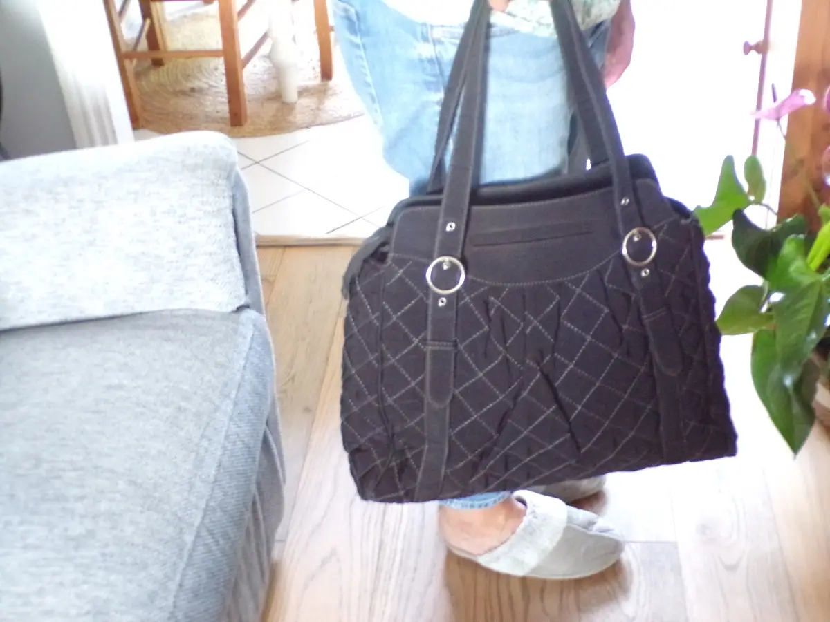 Vera Bradley Quilted tote