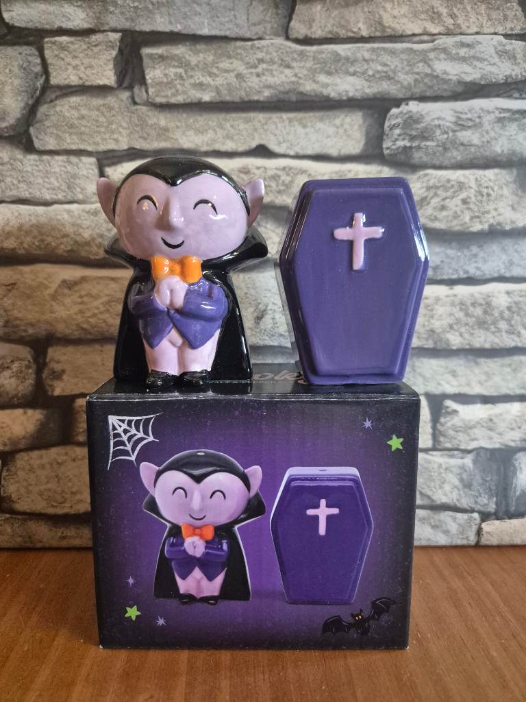 Dracula & Coffin Ceramic Salt & Pepper Set