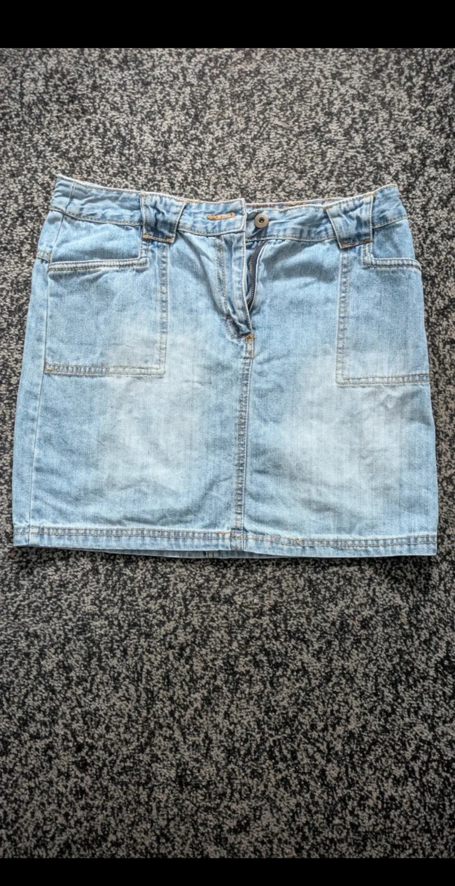 Denim skirt