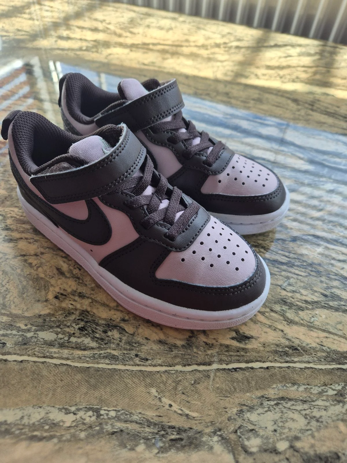 Nile low dunks uk childrens size  10