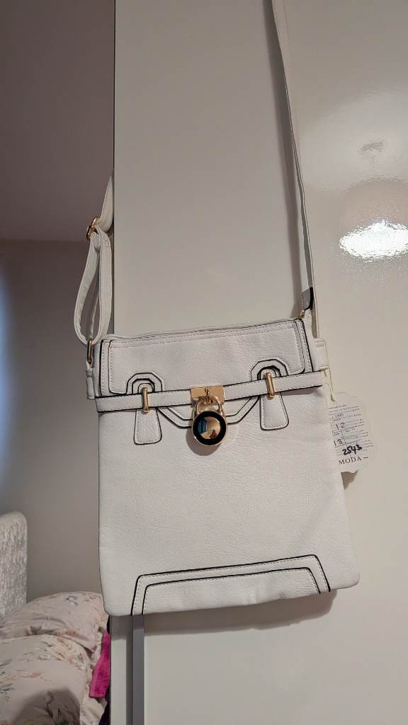 White Moda Bag