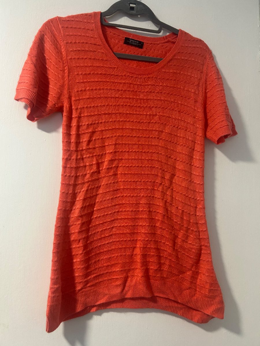 Papaya size 10 coral coloured short sleeve jumper top