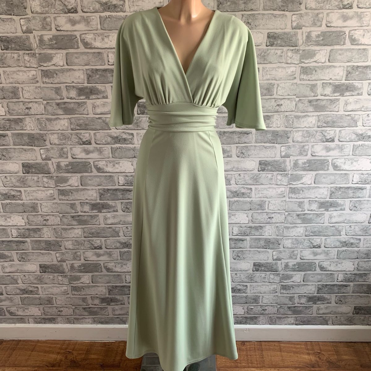 Sage Pastel Green Floaty Style Long Maxi Dress Size 14