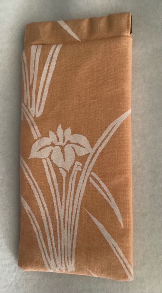 Orange Floral Fabric Padded Lined Glasses Case  Brand New Unused Magnetic Spring Clip