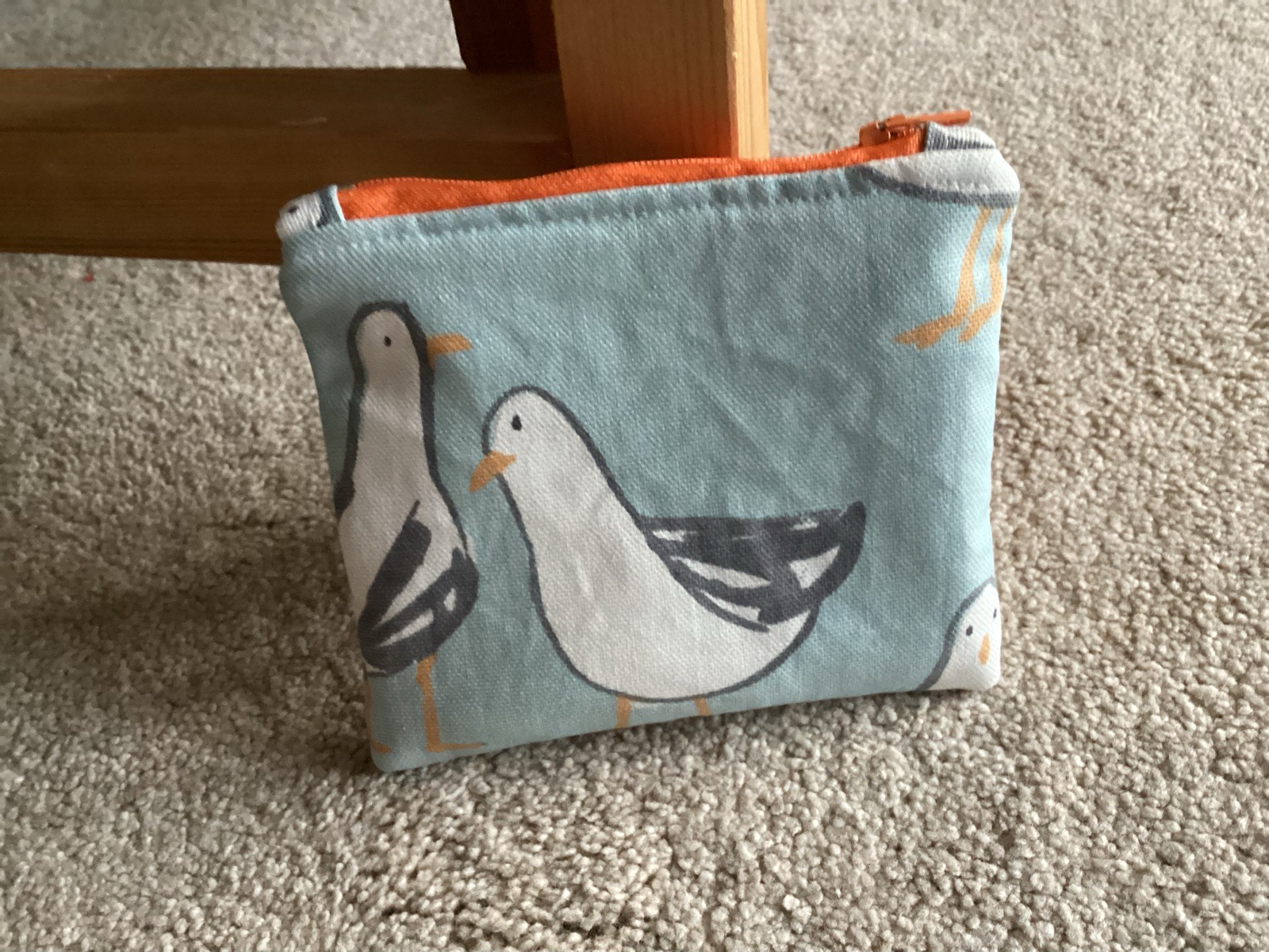 Small Fun Quirky Duck Egg Blue & White Seagull Print Zipped Lined Coin/Card Purse