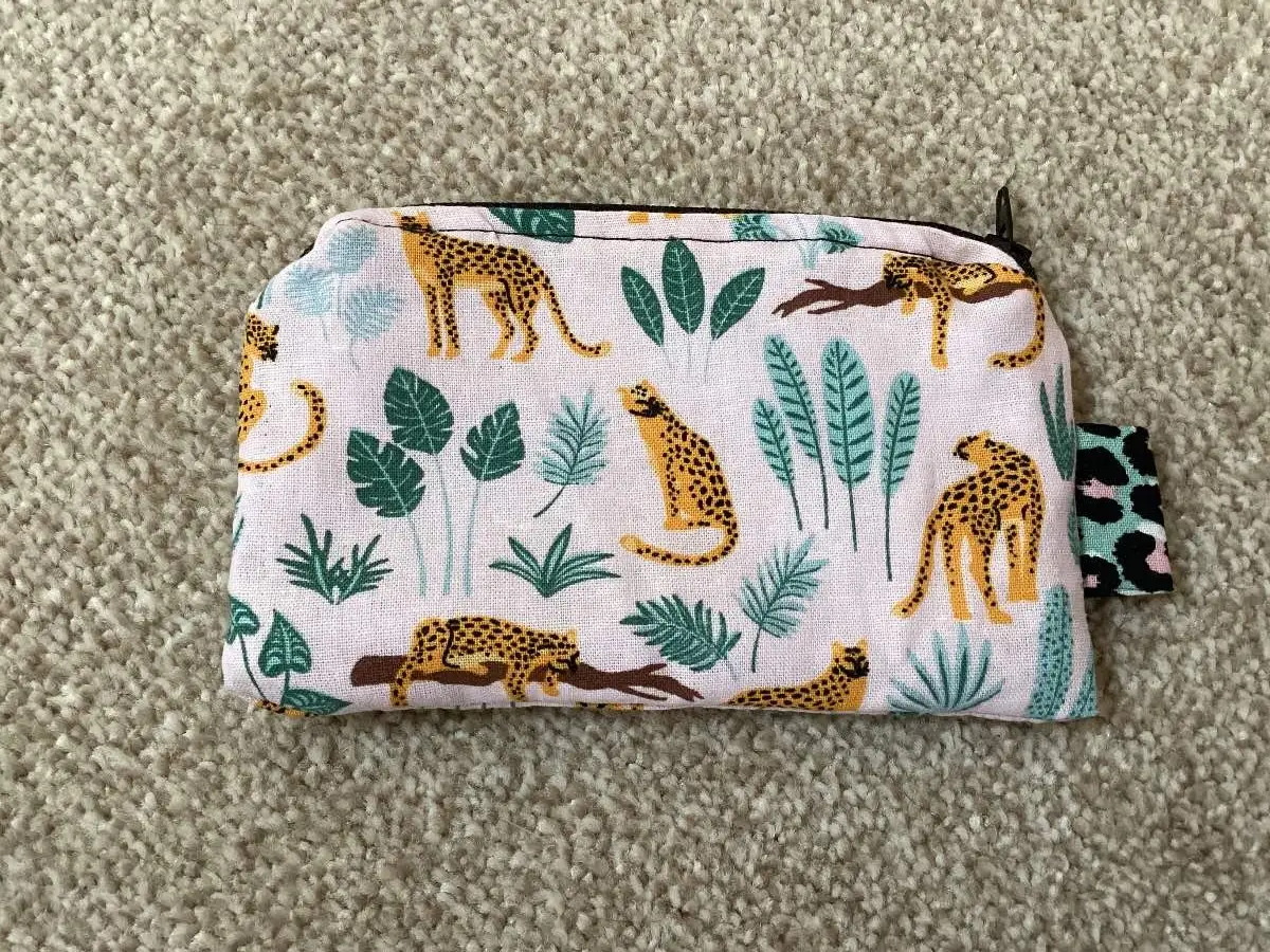 Small Cute Leopard Themed Fabric Padded Lined Zipped Coin/Card Purse
