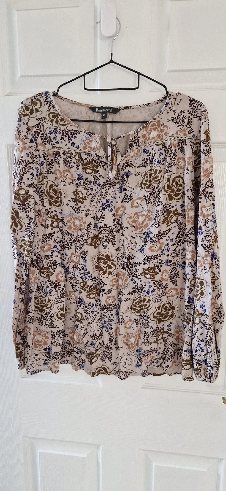 Bonmarche size 14 long sleeve blouse /top