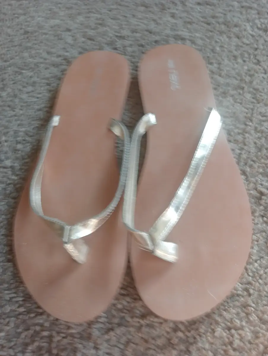 Flip flops