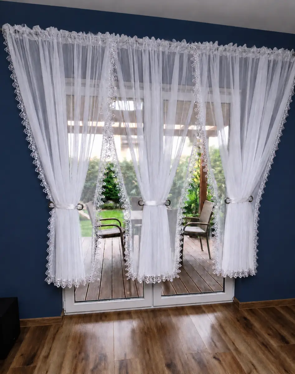 elegant sheer lace curtains – 180 × 600 cm