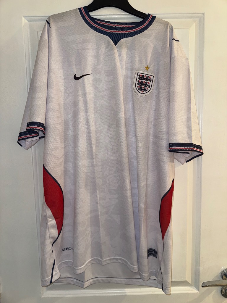 England Football Top Size 3XL - brand new