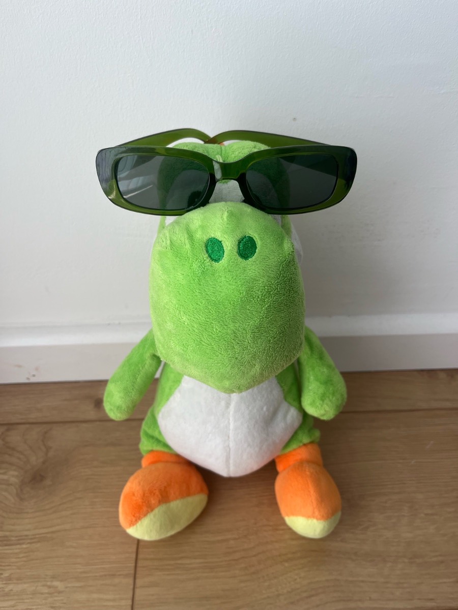 Women’s sunglasses