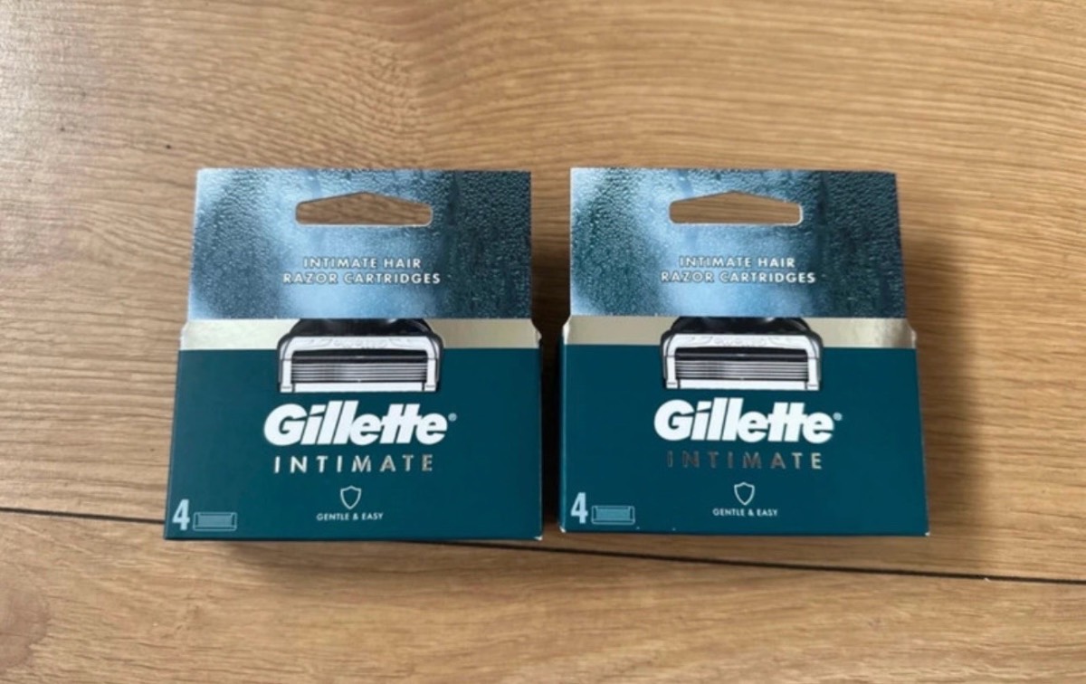 Gillette intimate razor blades x2