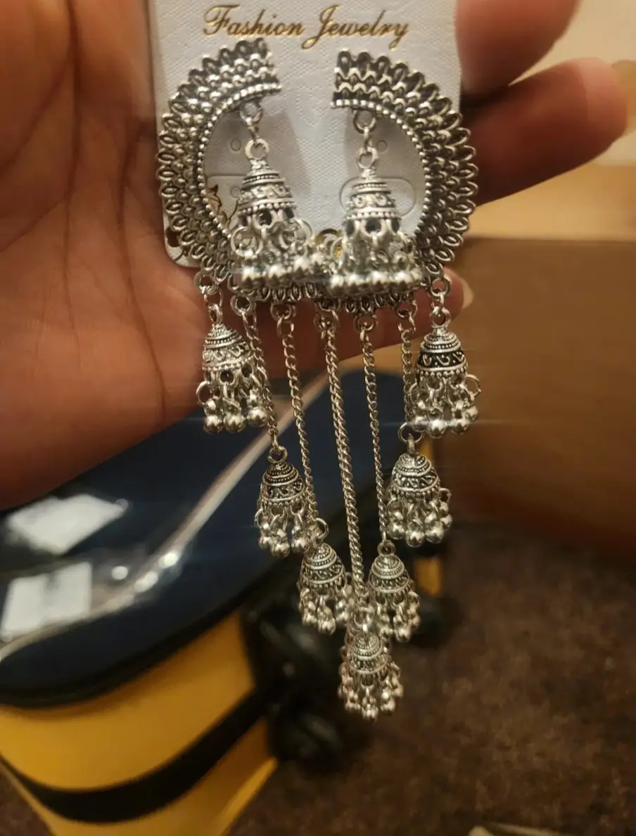 jhumka earings