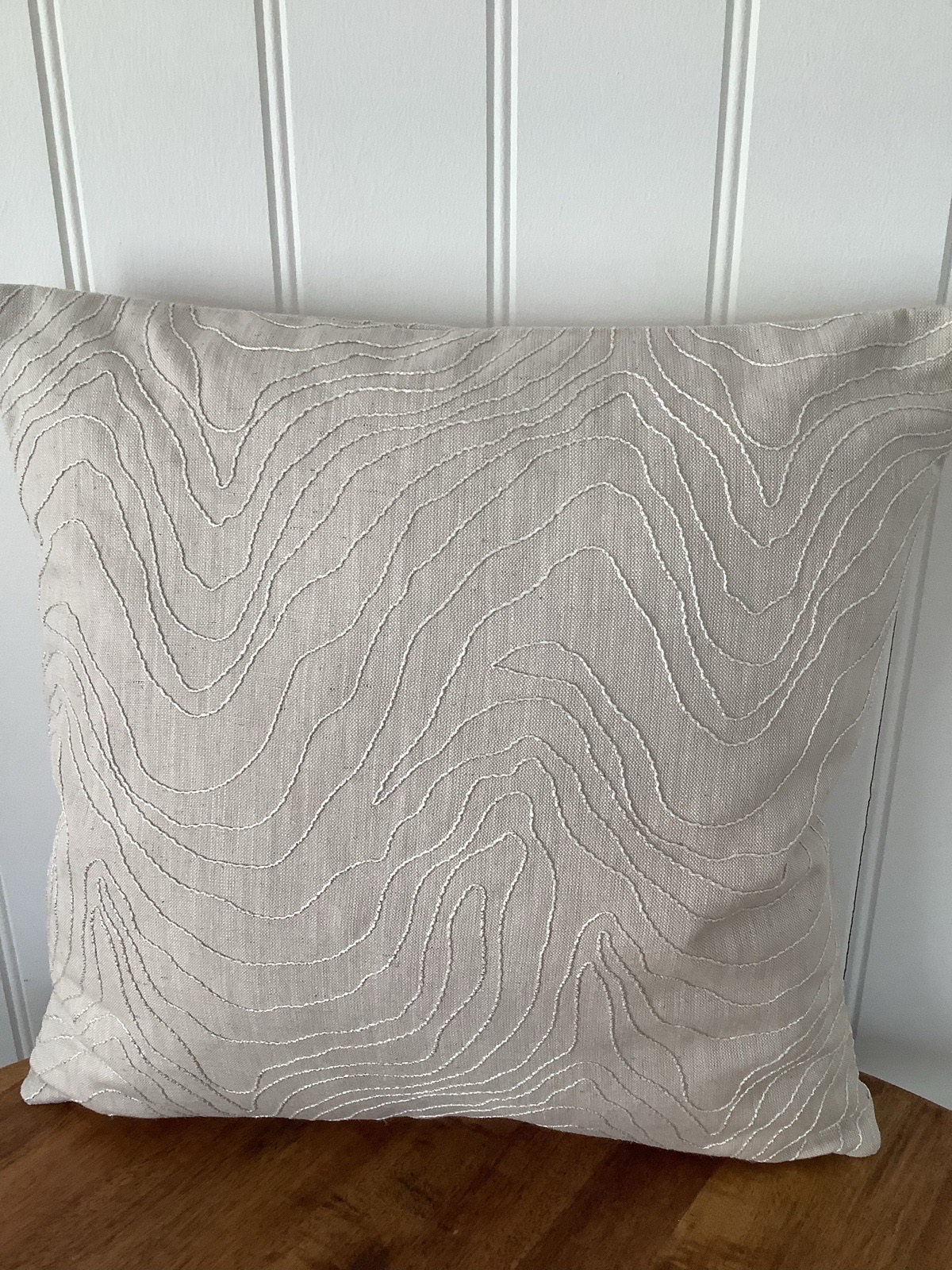 Beige textured cushion case 45 x45
