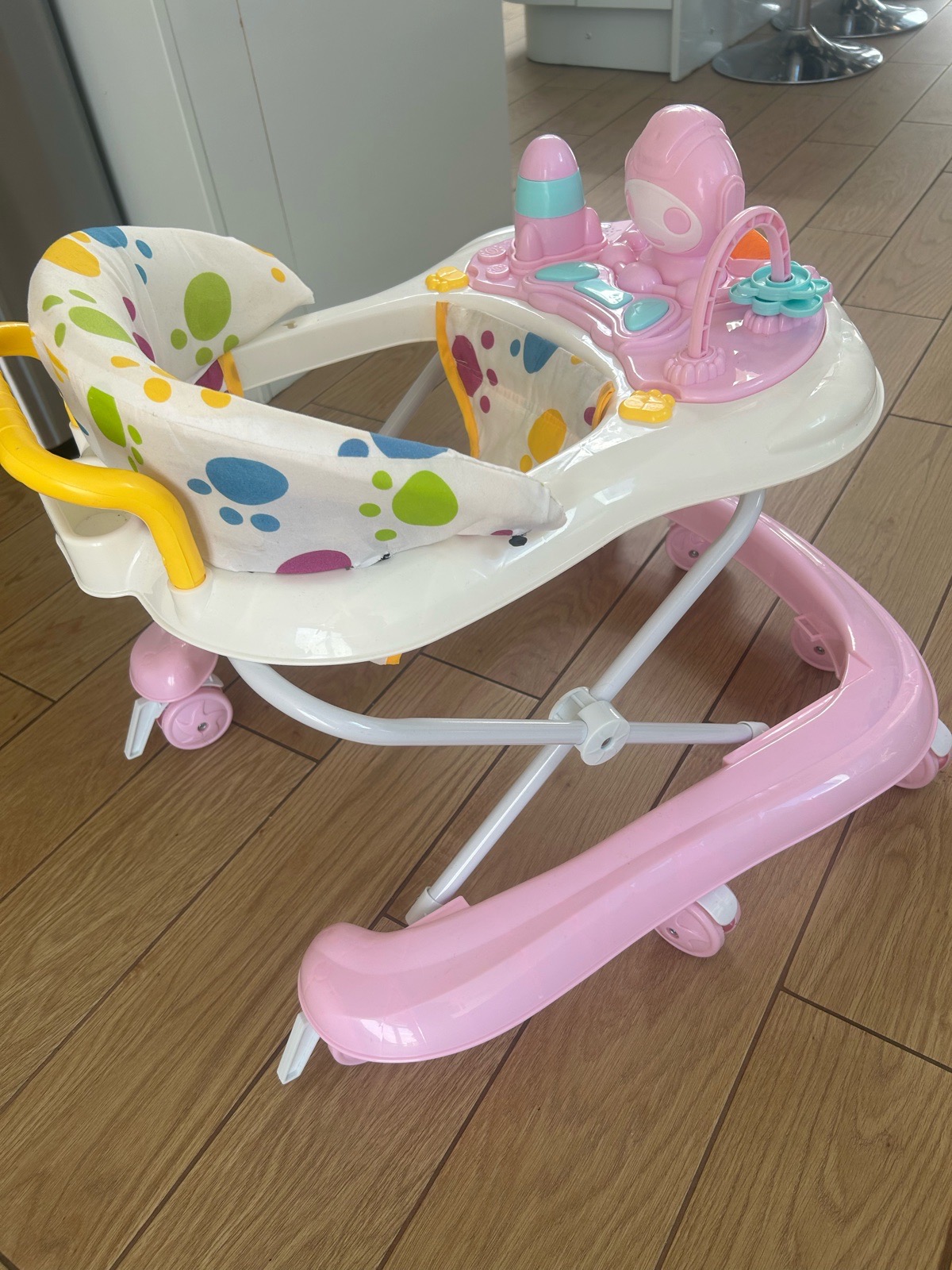 Baby Walker Foldable with Adjustable Heights Activity Center+Box Hardly Uesd