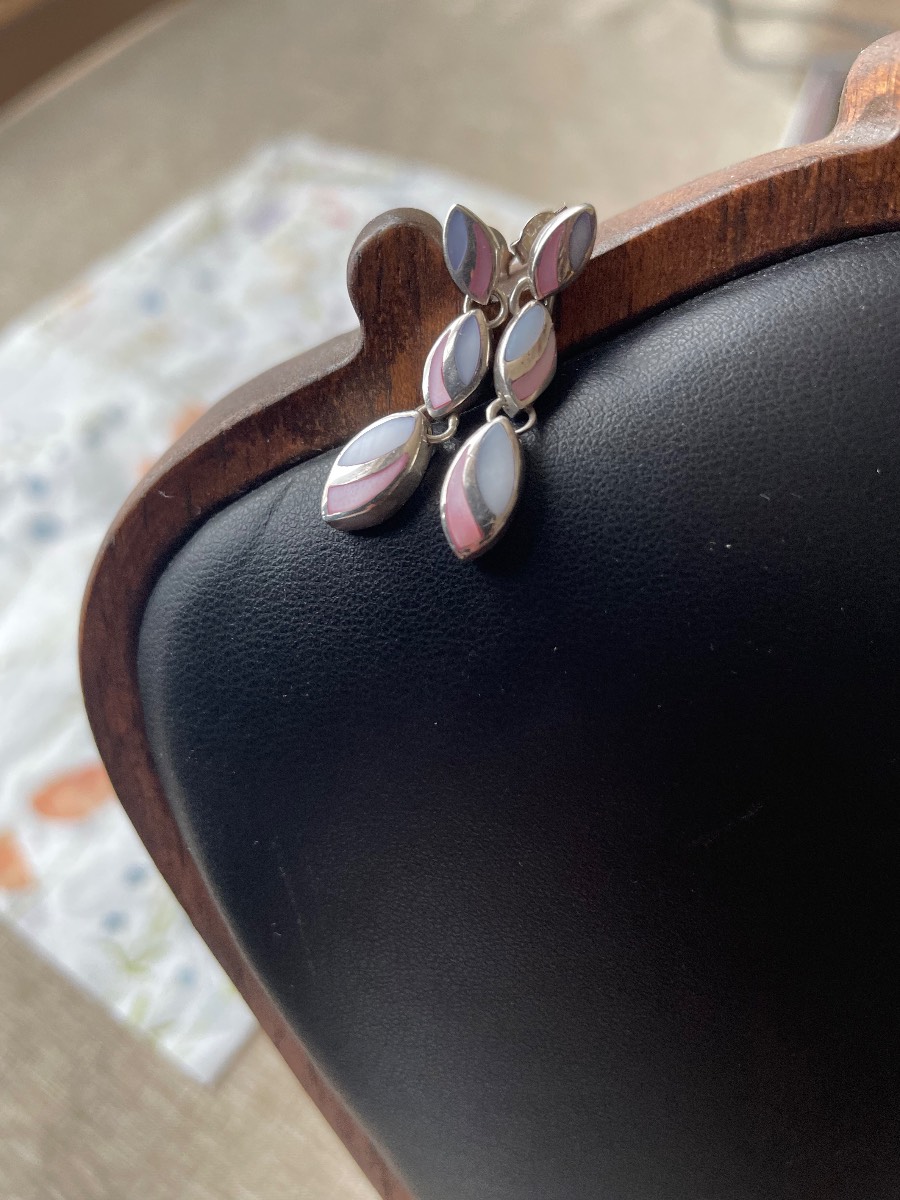 Sterling Silver Mother Of Pearl Dangle Drop Earrings