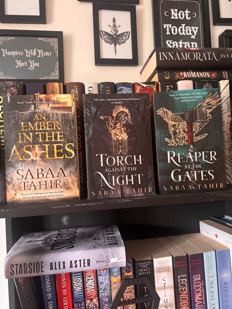 Sabaa Tahir Bundle | An Ember in the Ashes, A Torch Against the Night & A Reaper at the Gates
