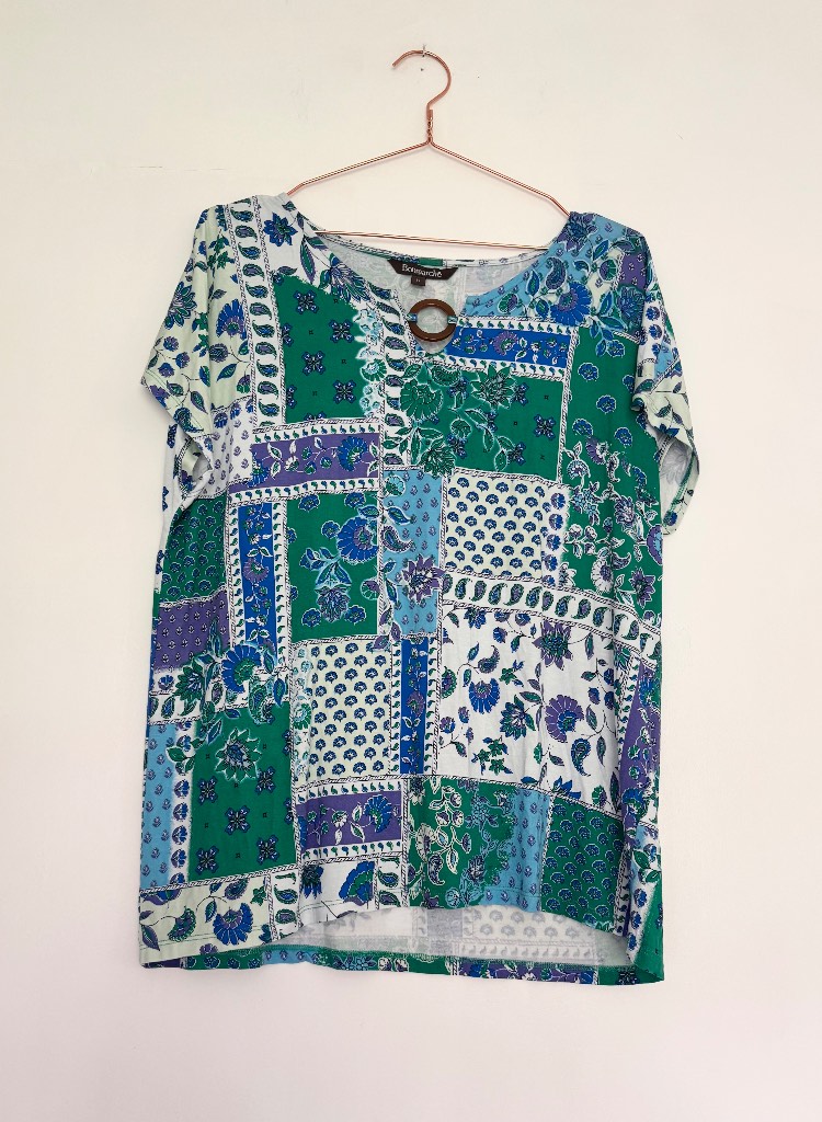 Bonmarché Blue Green Patchwork Floral Top UK 16 Stretch Summer Blouse Style T-Shirt
