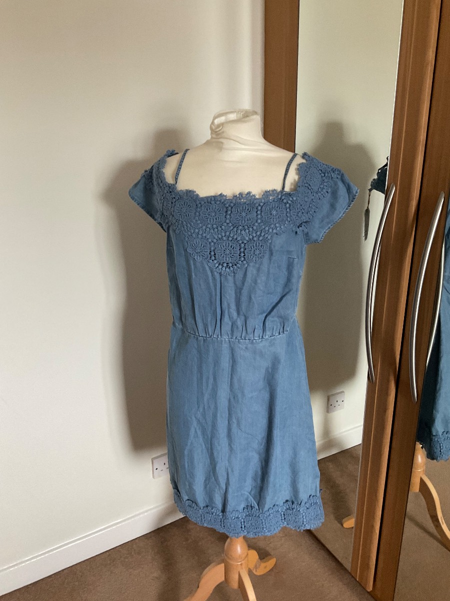 BNWT  Matalan famer heritage range chambray blue off the shoulder style dress  size 14
