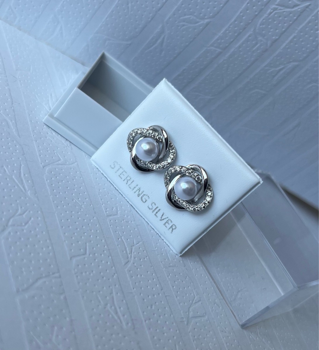 Sterling silver white pearl stud earrings