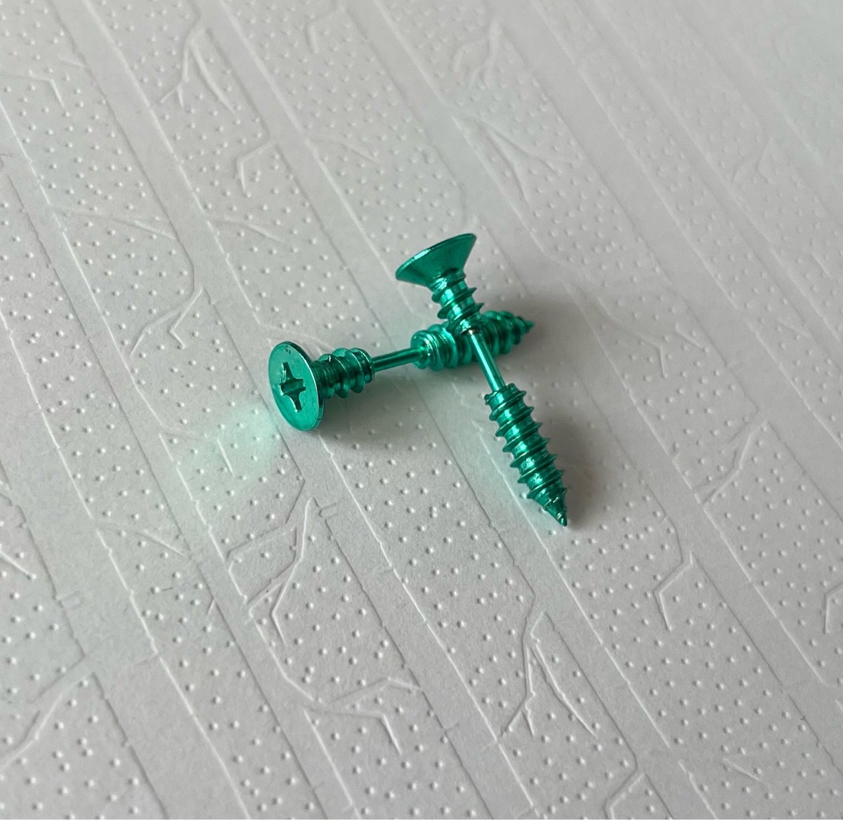Stainless steel mint green screw earrings