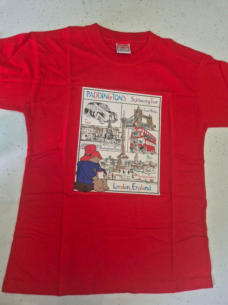 Vintage paddington Bear - 100% Cotton Childs Sightseeing Tee ages 7-8