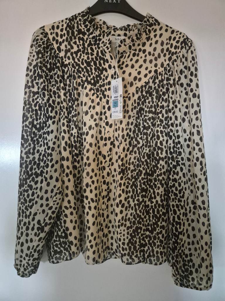 Marks & Spencer Cream Animal Print Summer Blouse - Size 14 BNWT