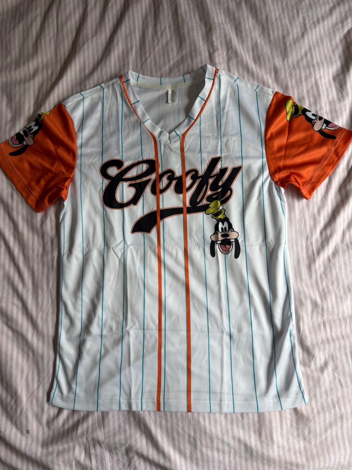 Disney Goofy jersey top