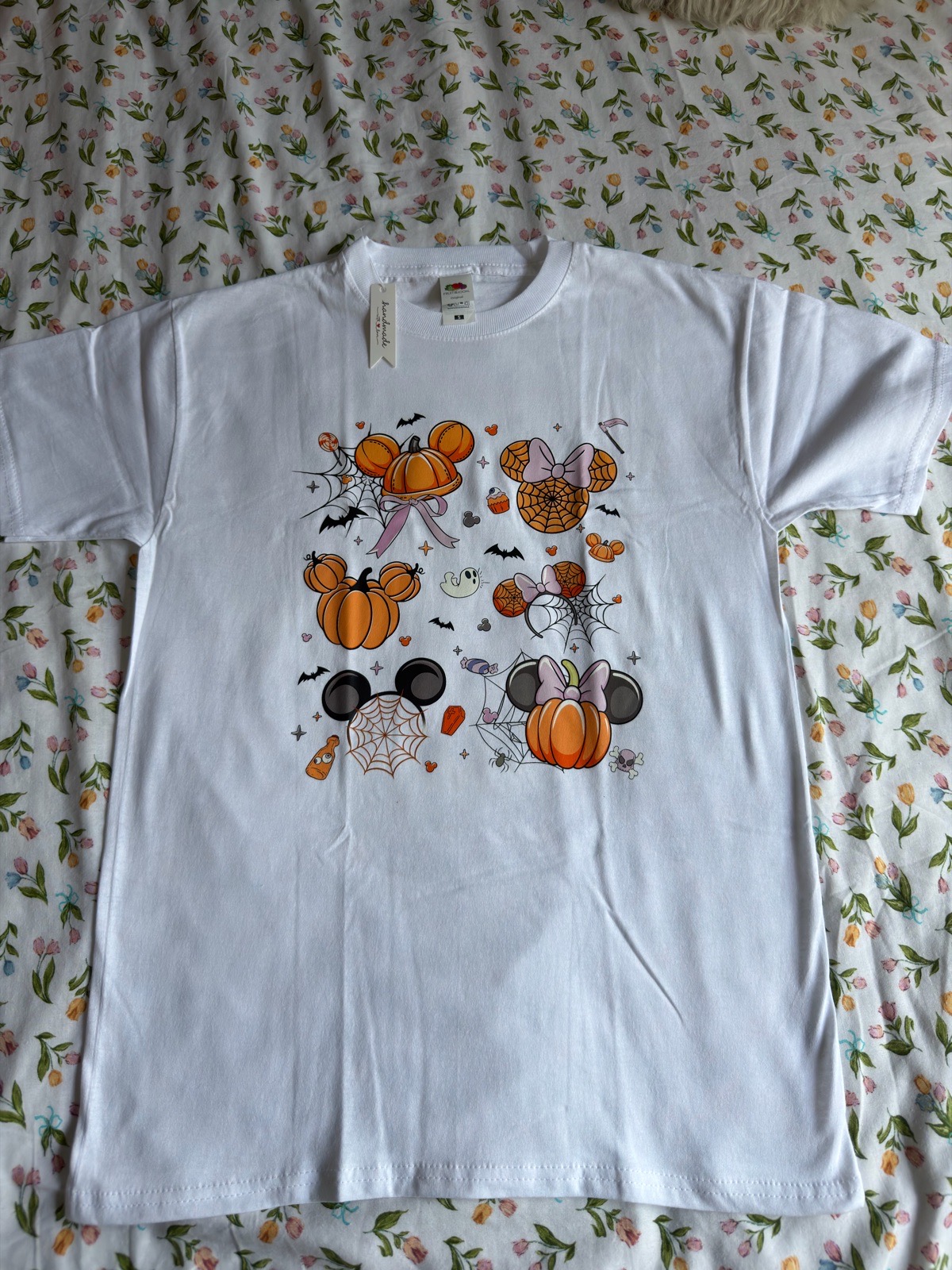 Disney mickey mouse pumpkins spiders halloween tshirt