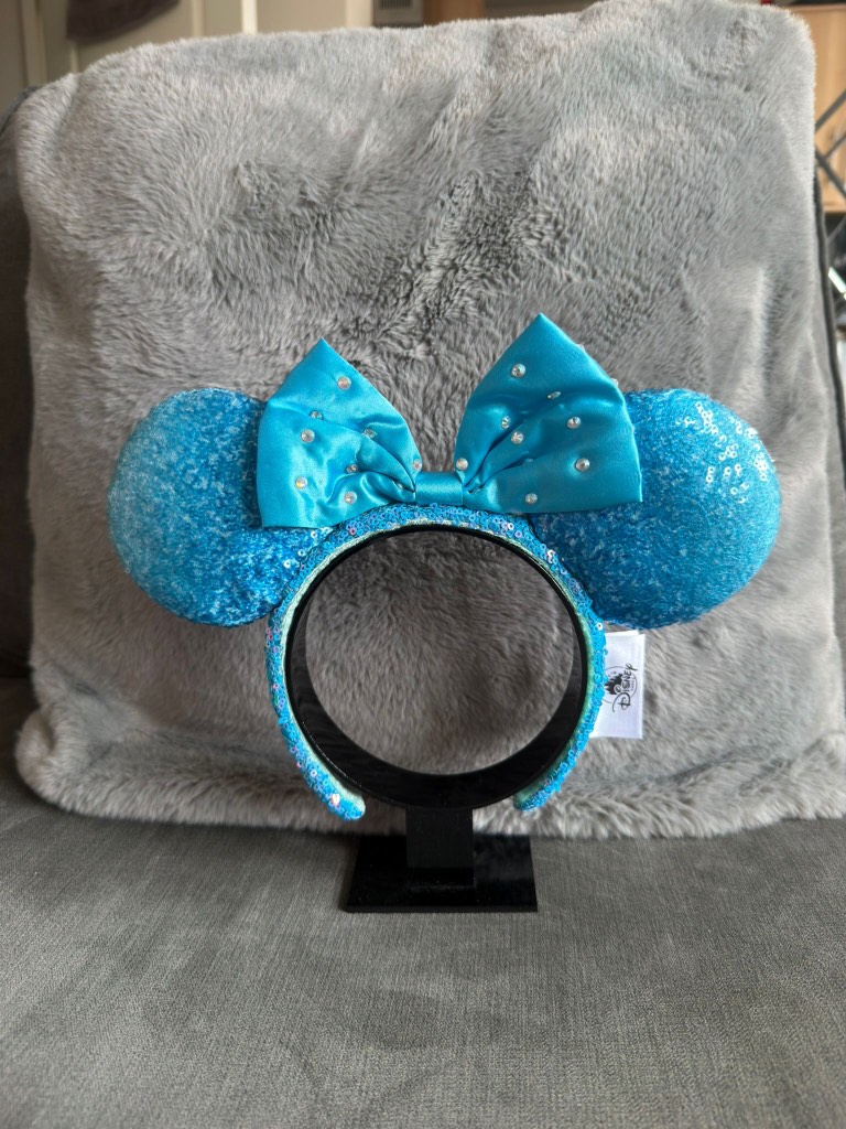 Disney Ears cute Mickey Mouse blue park ears