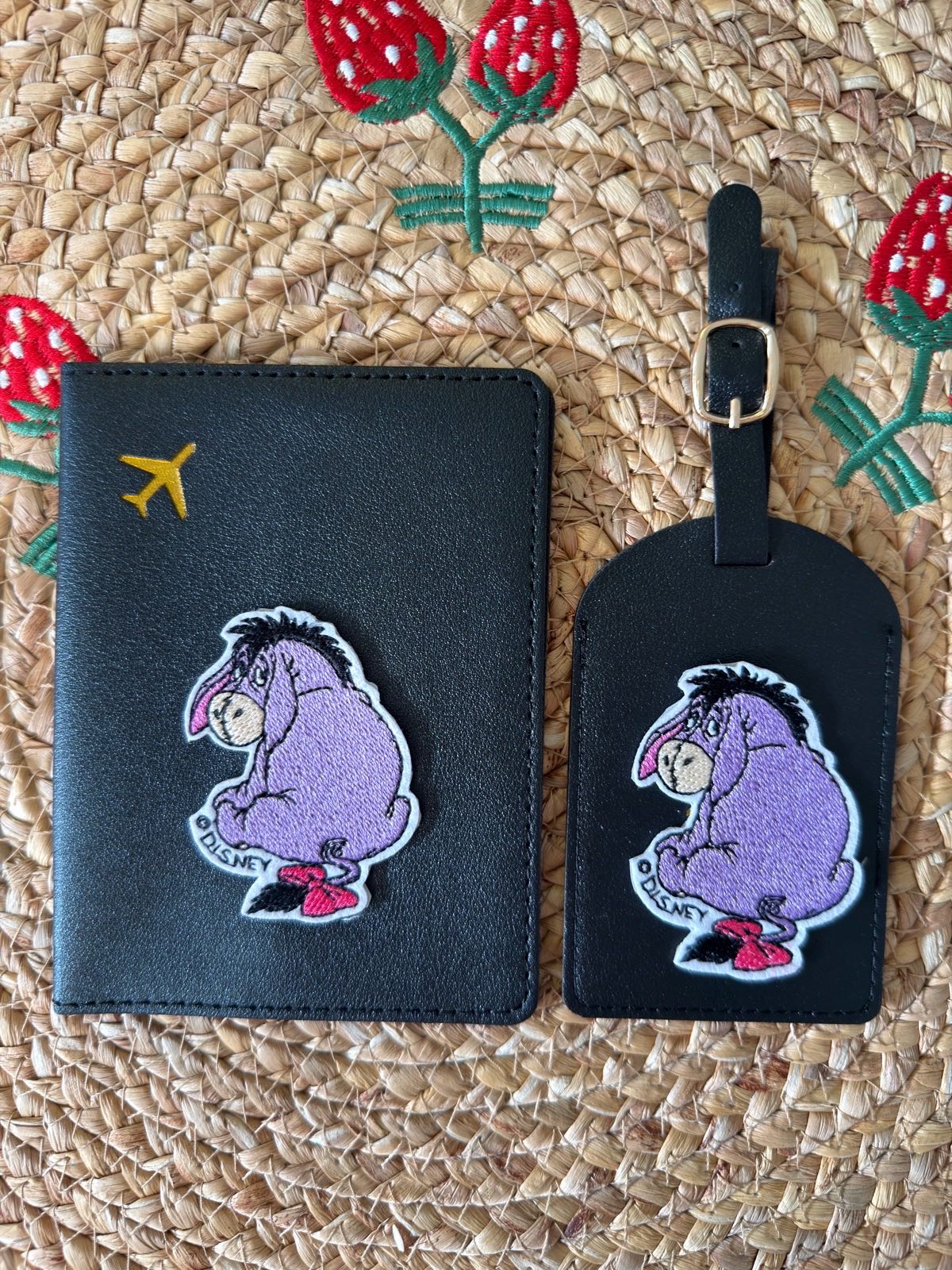 Disney Eeyore passport cover and luggage tag set