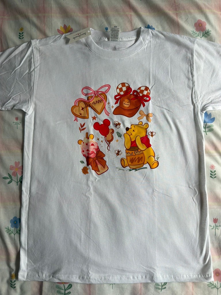 Disney Winnie the Pooh cute tshirt