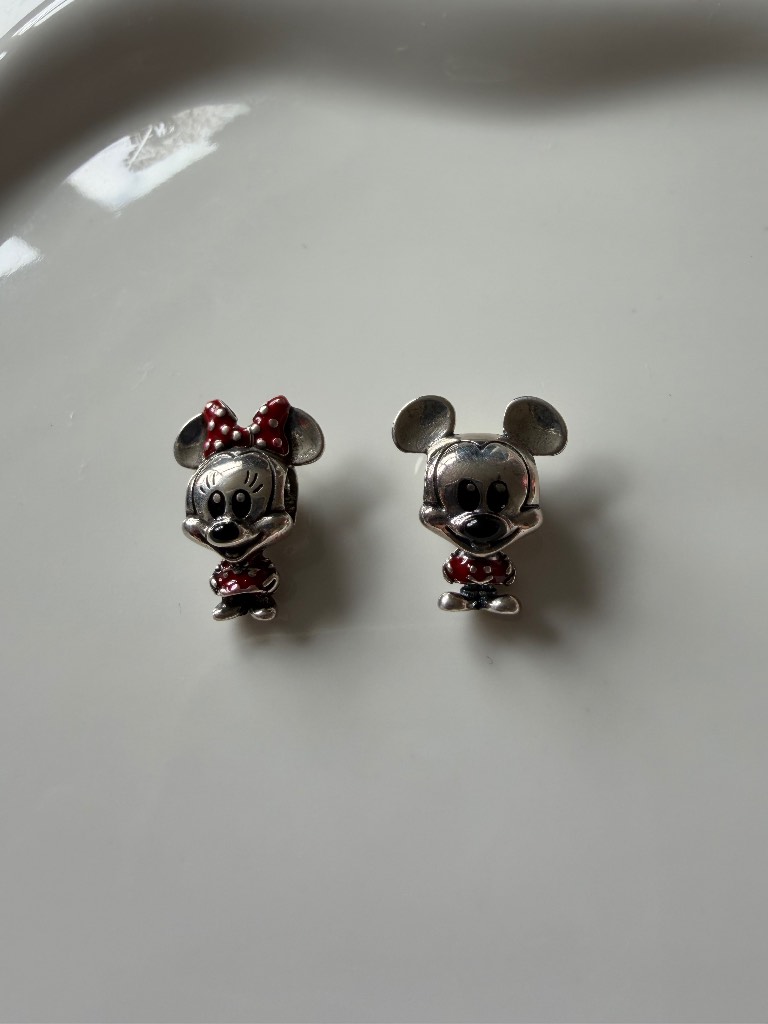 2 x Disney Pandora Mickey Minnie Mouse bracelet charm set