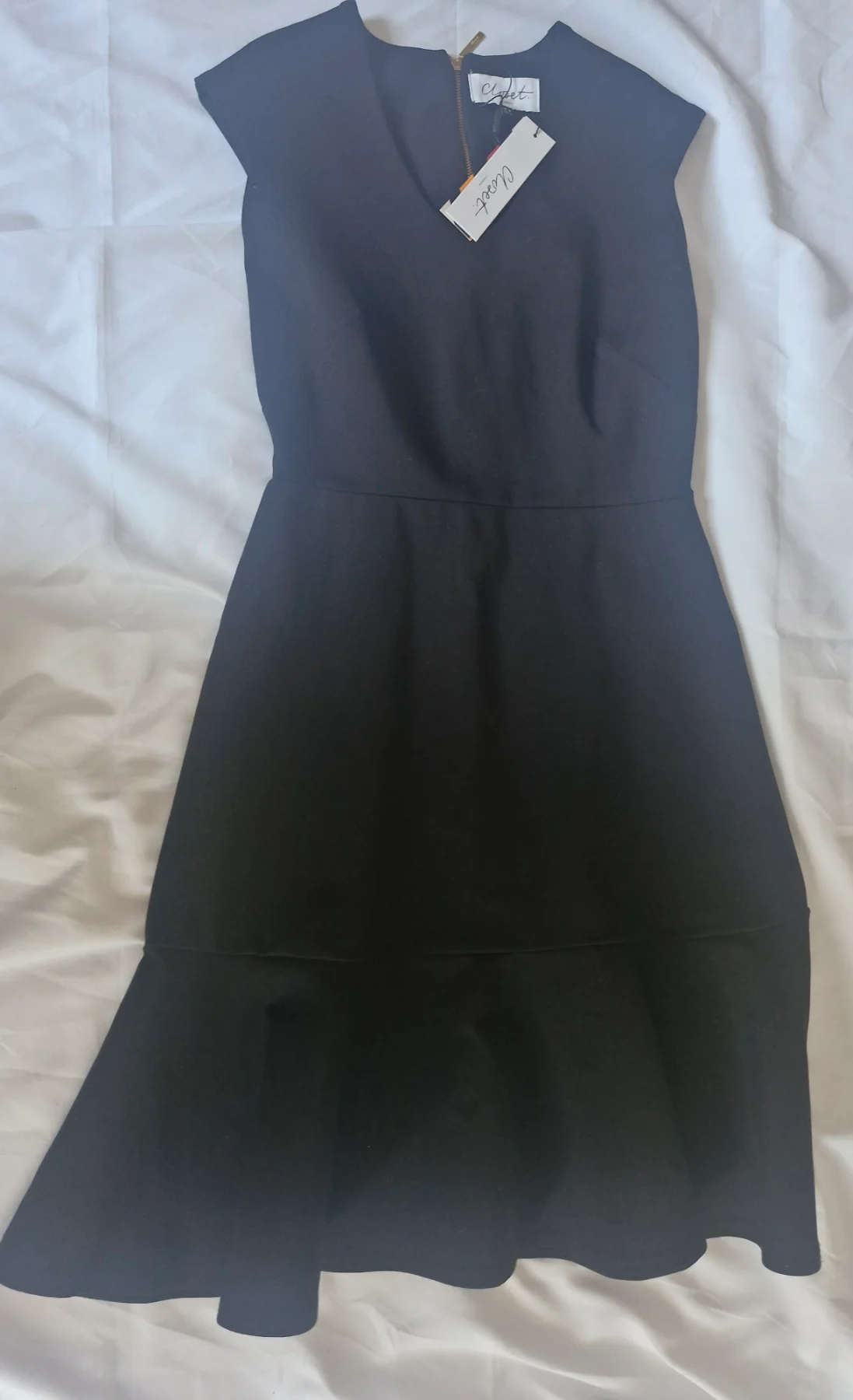 Closet London Black V-Neck Flounce Hem Dress UK 8 BNWT