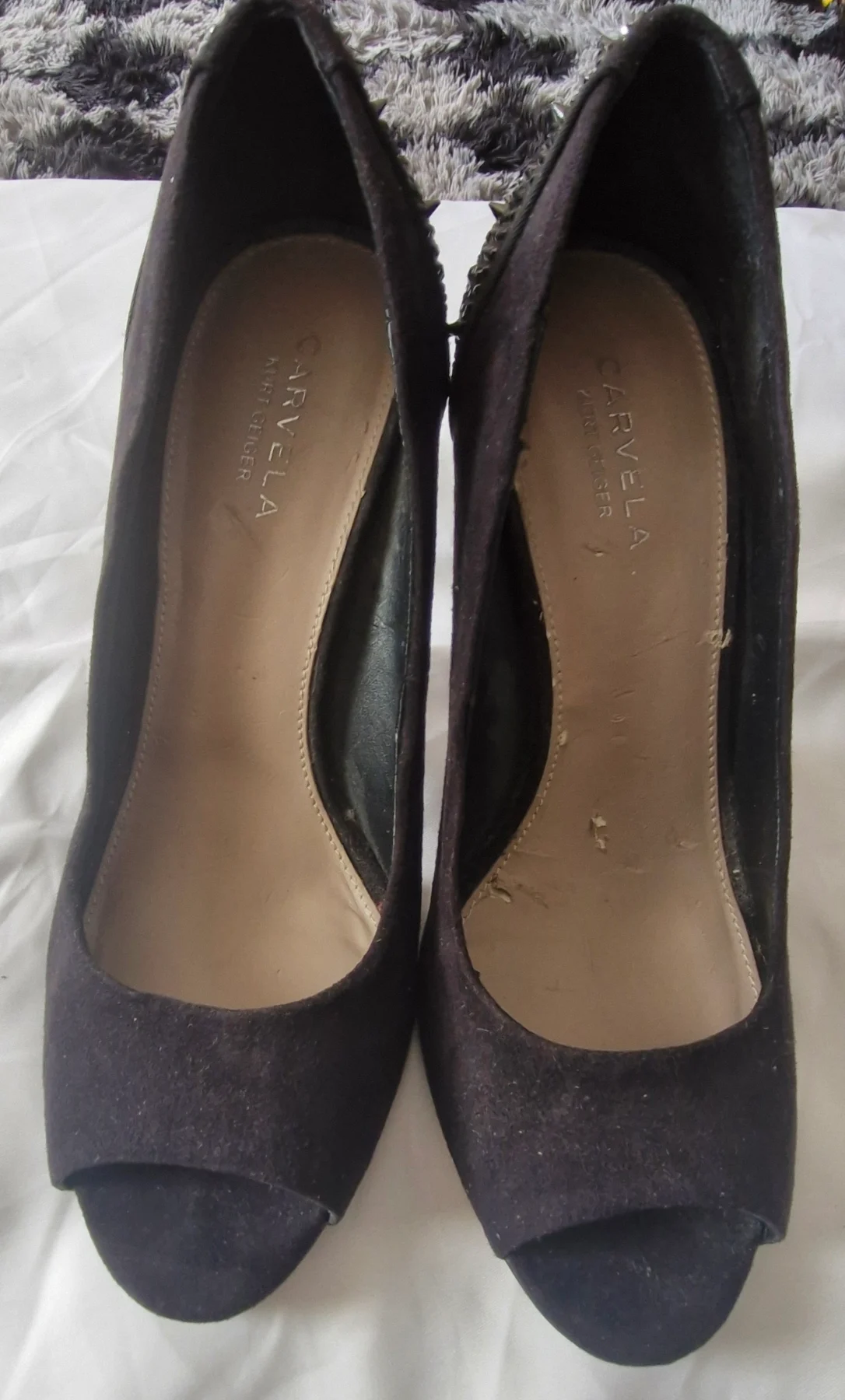 Carvela kurt geiger studded ladies heels size 6