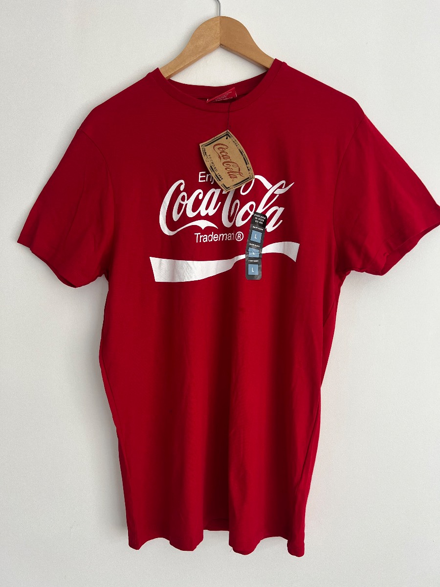 Coca-Cola Red Logo T-Shirt BNWT Size L Official Graphic Y2K Tee Primark